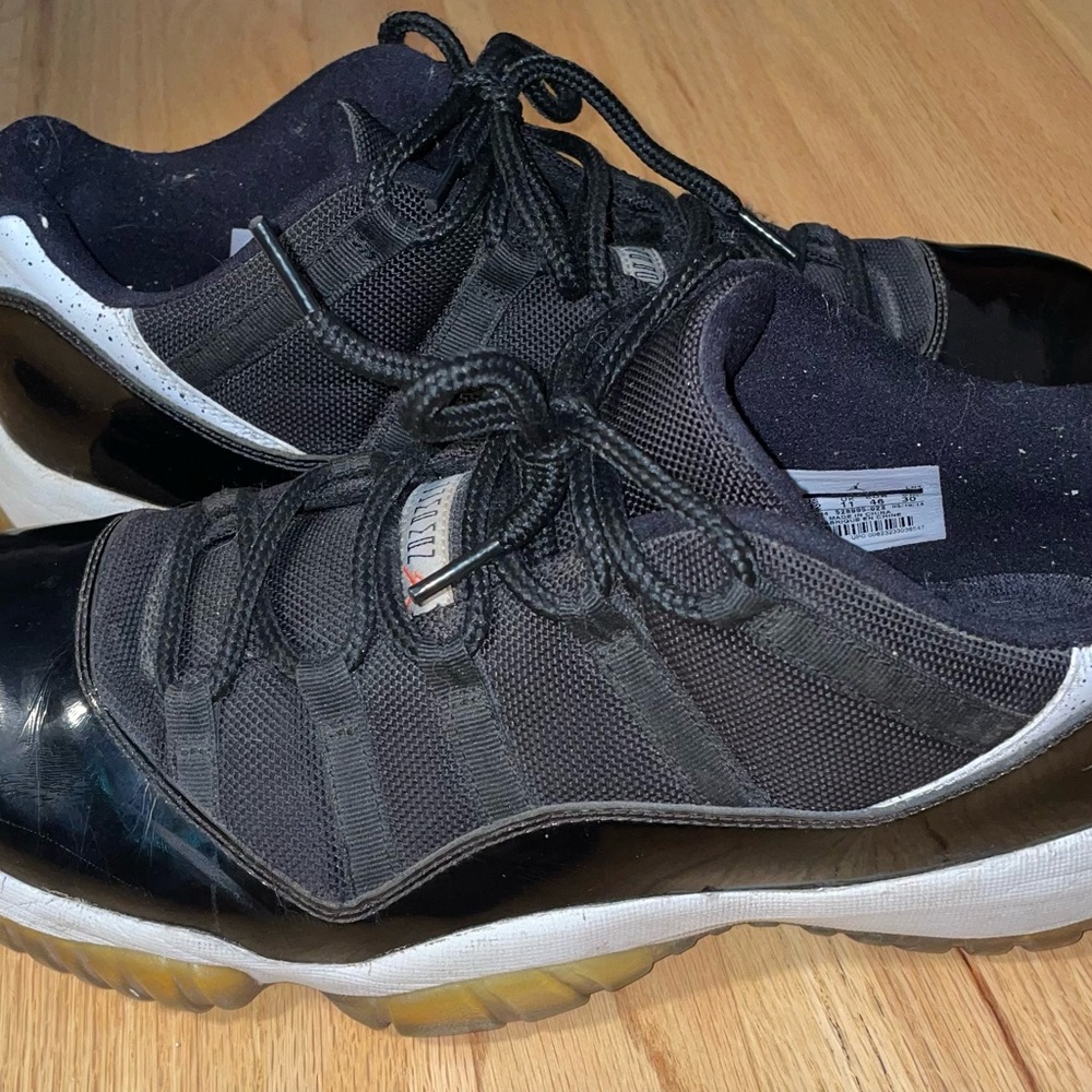 Jordan 11 Infrared